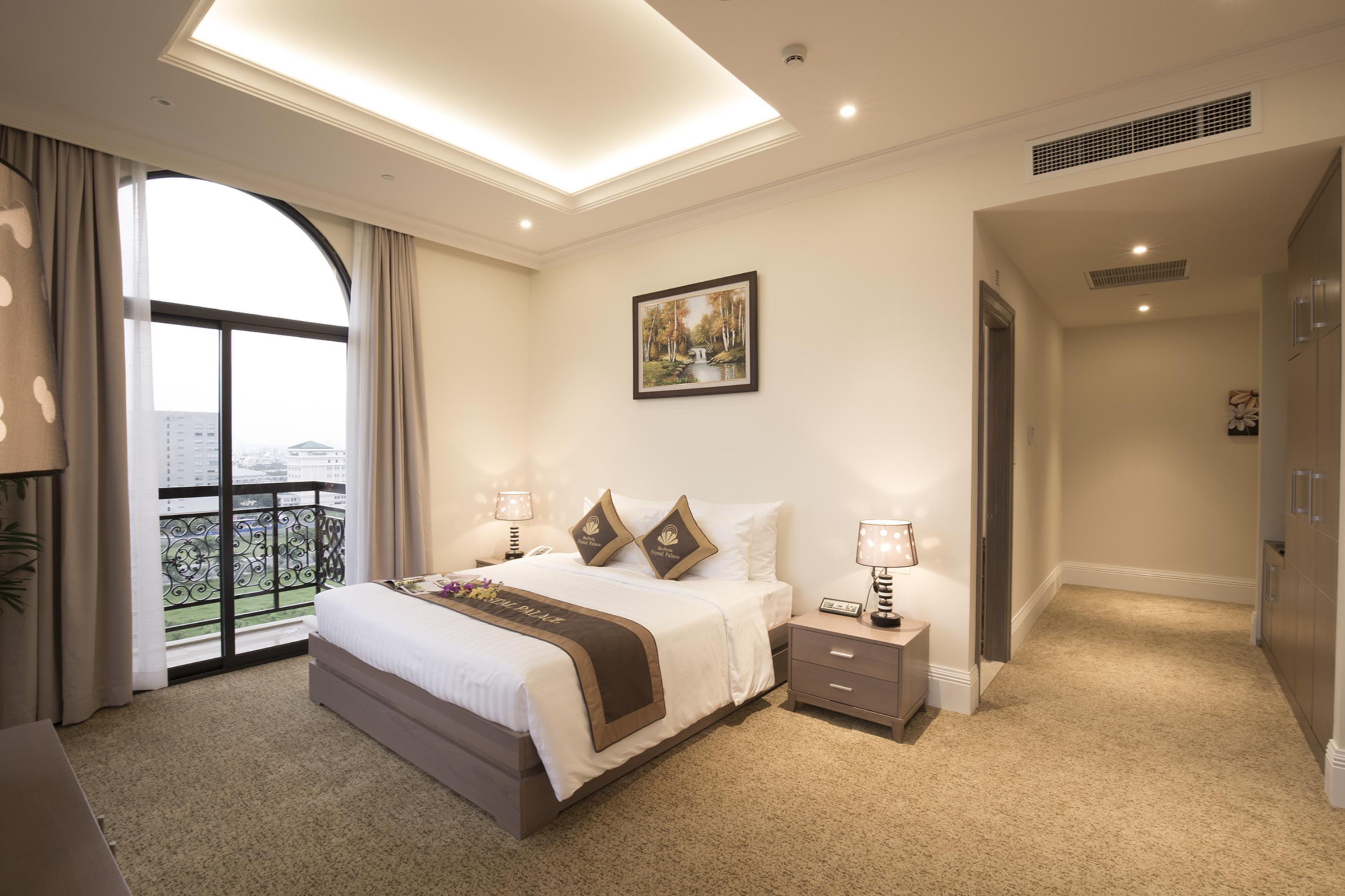 Merperle Crystal Palace Ho Chi Minh City Exterior photo